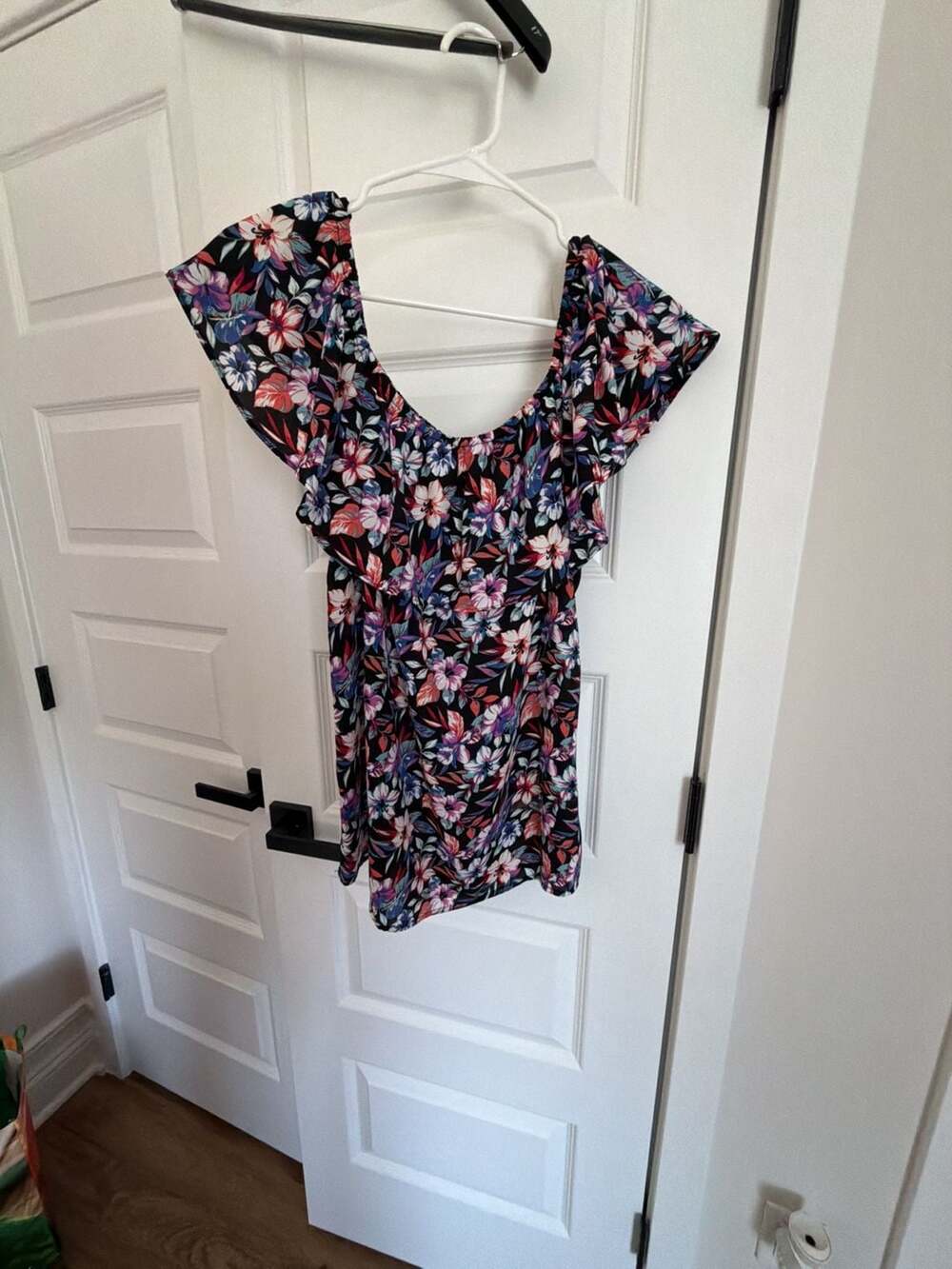 Simply Styled by Sears Women's Floral Print Off-the-Shoulder Blouse